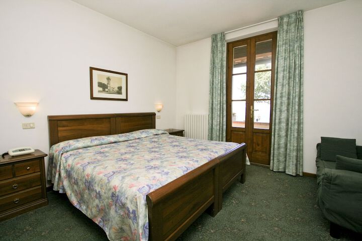 Room 10 of 58