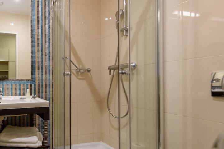 Bath Interior