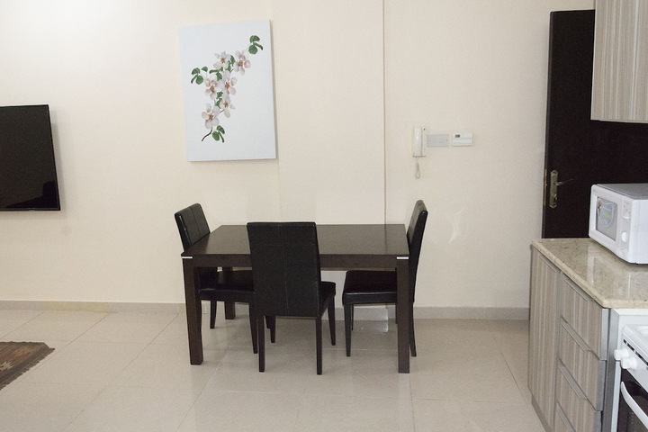 Room 11 of 23