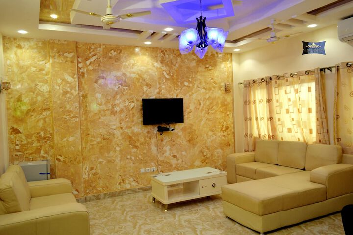 Room 26 of 42