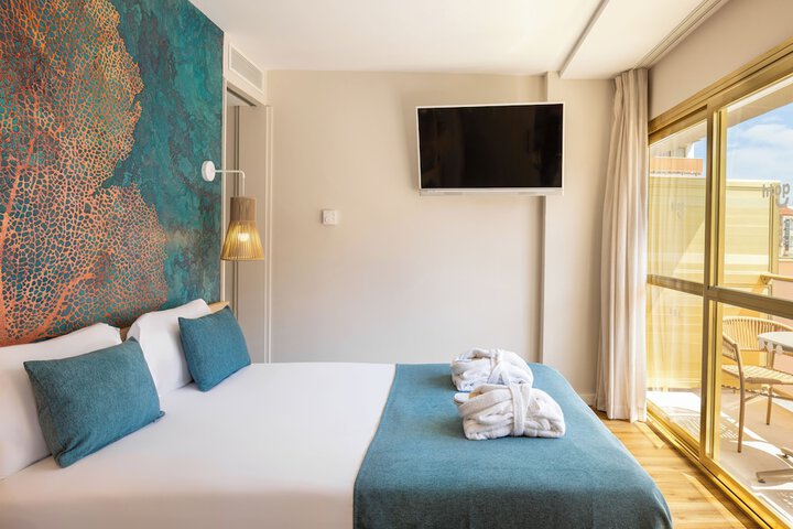 Room 16 of 59