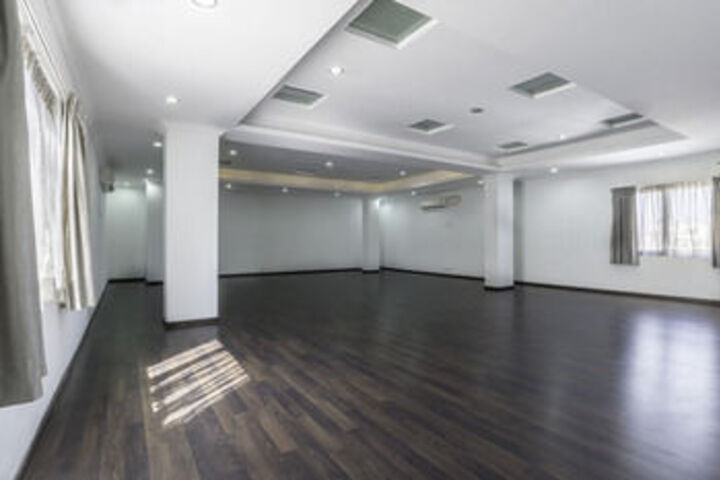 Ballroom/Hall 2 of 21