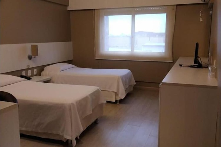 Room 15 of 49
