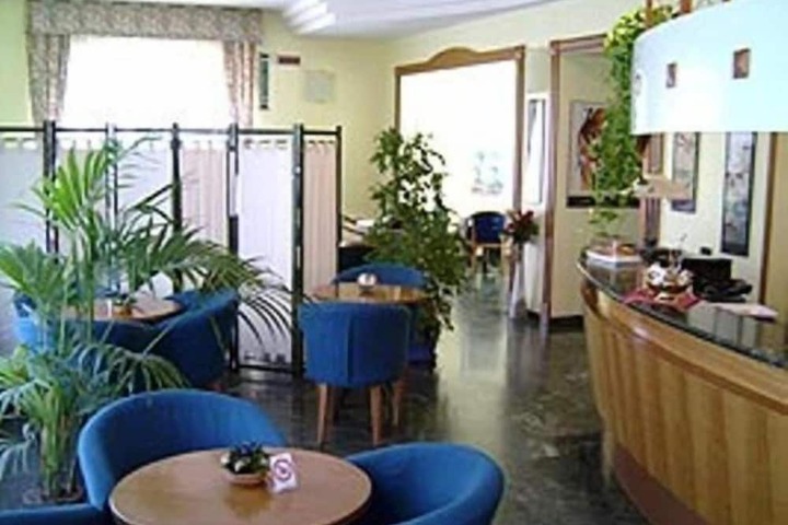 Hotel Interior 4 of 26