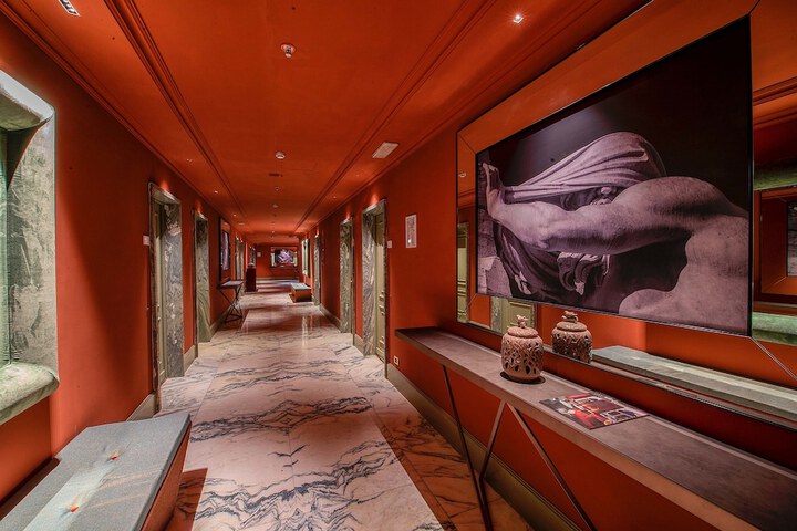 Ballroom/Hall 98 of 113
