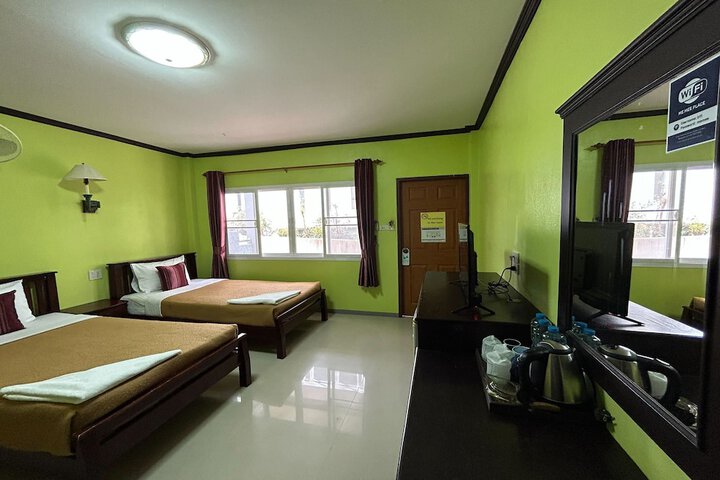 Room 18 of 34