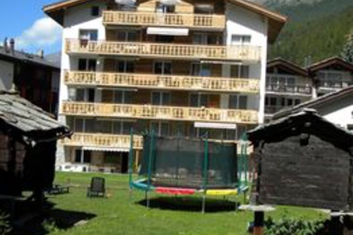 Hotel 4 of 19