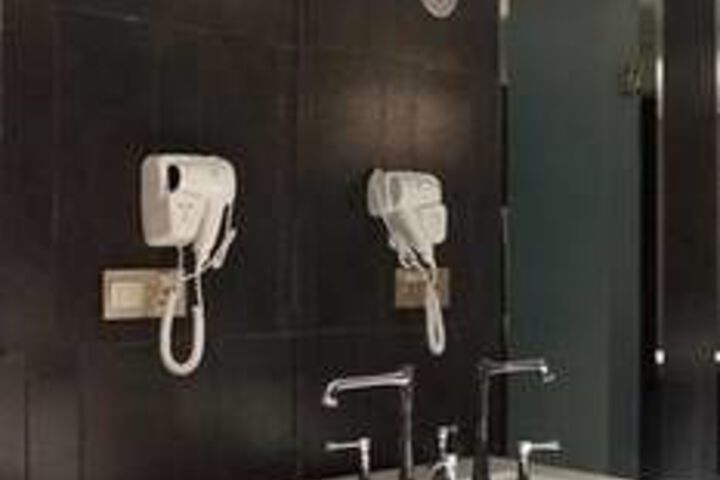 Room 15 of 56