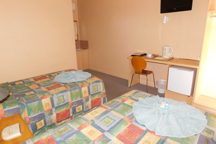 Room 8 of 51