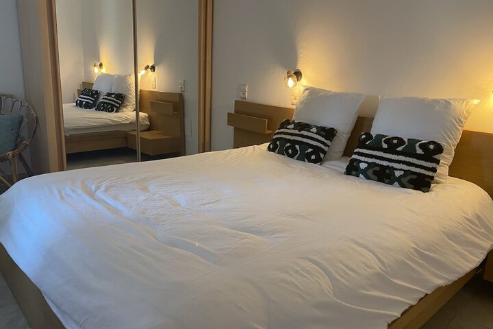 Room 26 of 111