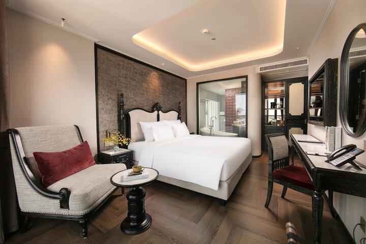 Room 29 of 74