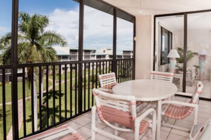 Terrace/Patio 2 of 16
