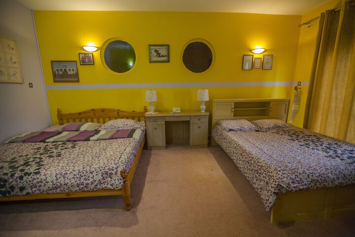 Room 5 of 34