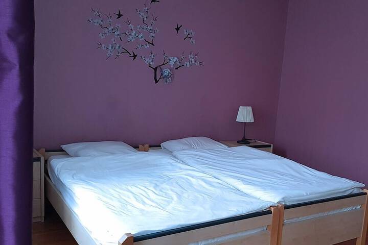 Room 6 of 38