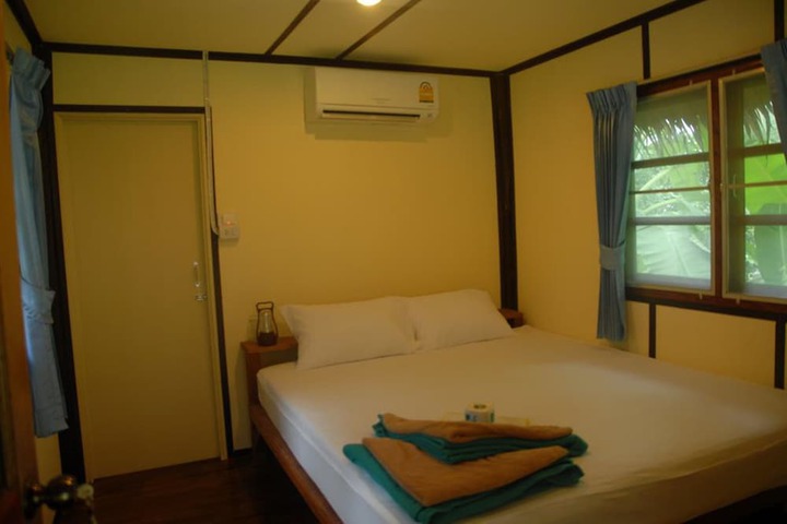 Room 7 of 34