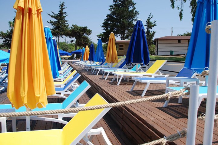 Sundeck 9 of 10