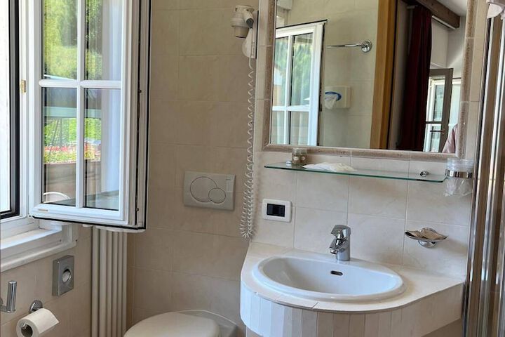 Bath Interior