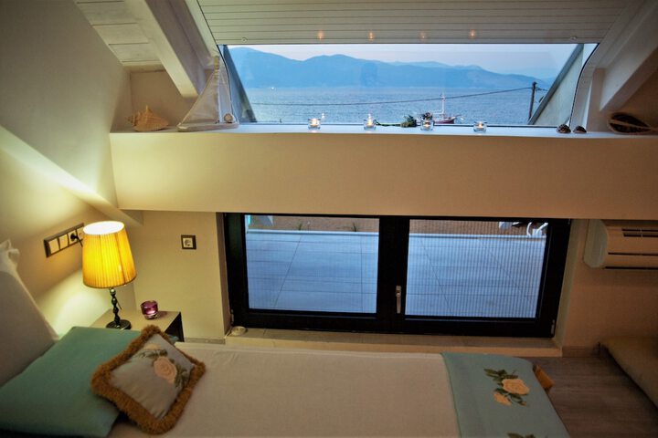 Room 48 of 84
