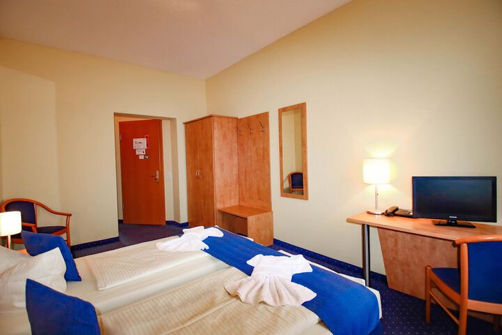 Room 11 of 62