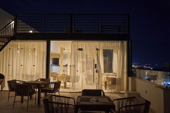 Dining 161 of 174