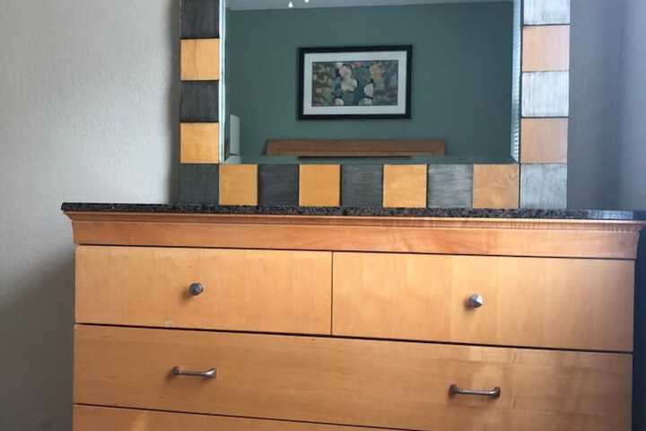 Room 16 of 37