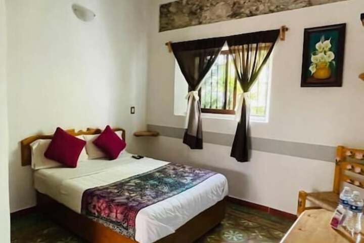 Room 52 of 172