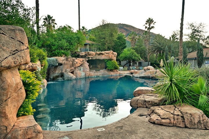Hotel with Pool