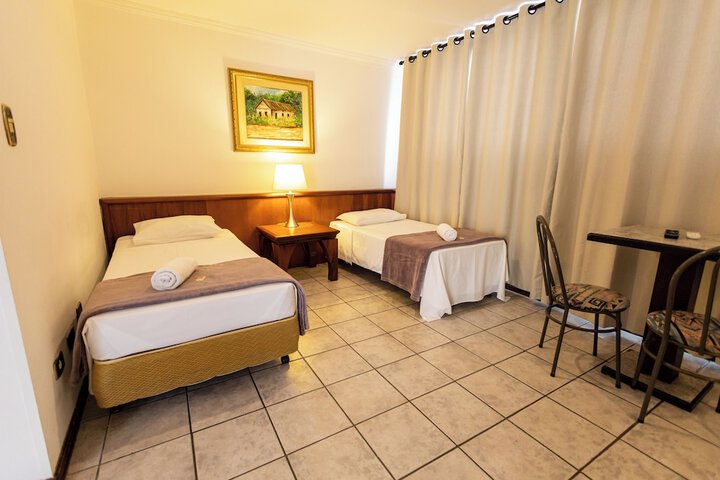 Room 27 of 111