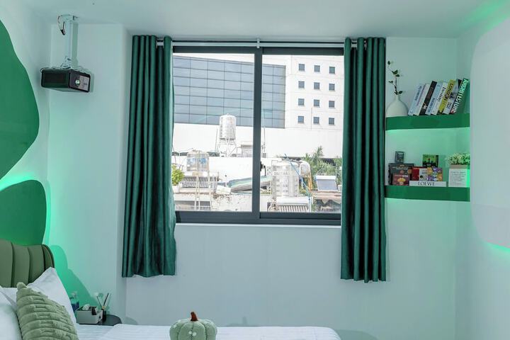 Room 31 of 107