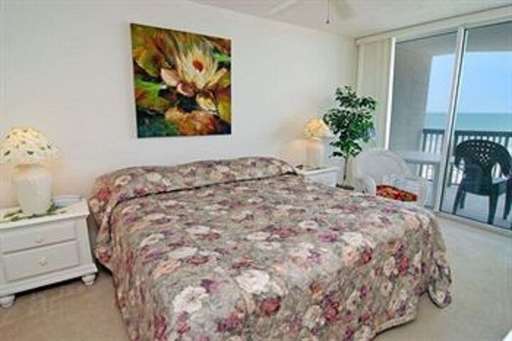 Room 5 of 36