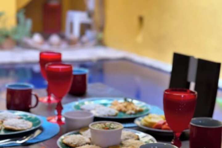 Breakfast/Coffee Service 35 of 46