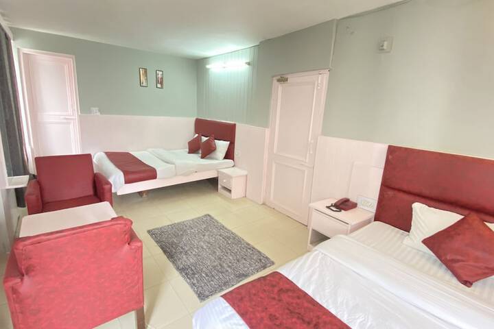 Room 19 of 28