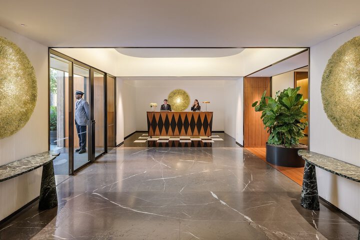 Concierge desk