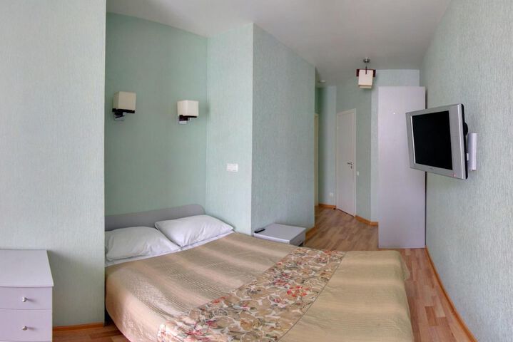 Room 19 of 53