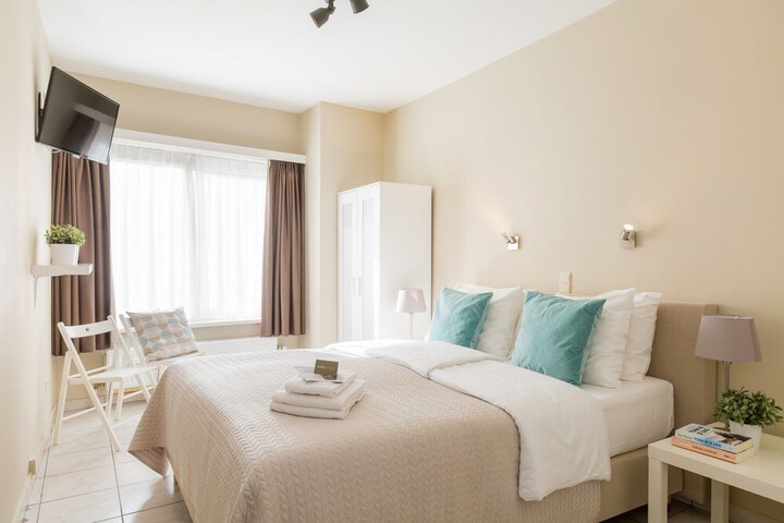 Room 4 of 31