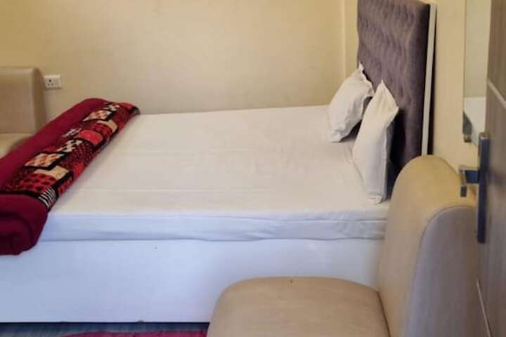 Room 20 of 43
