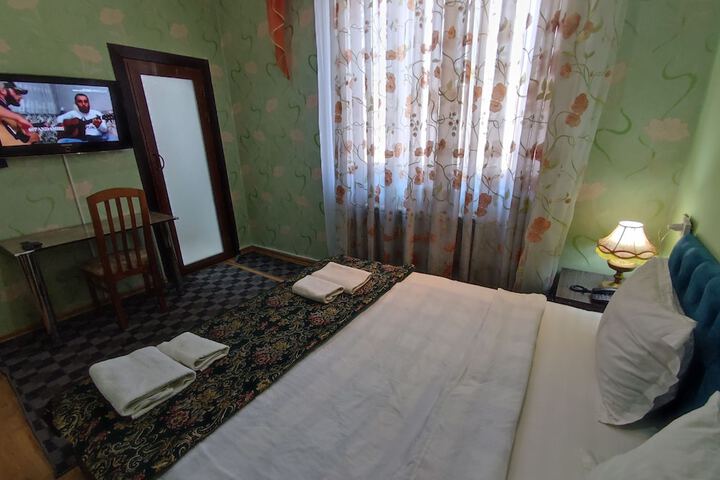 Room 26 of 70