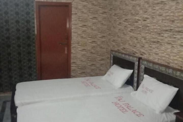 Room 18 of 51