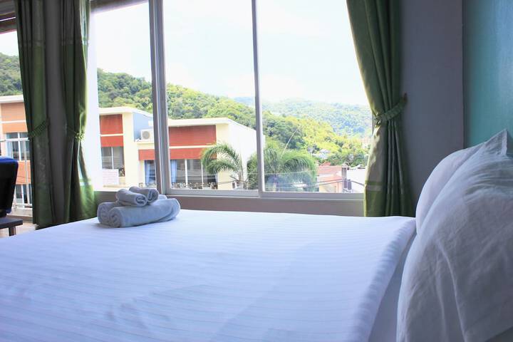 Room 44 of 112