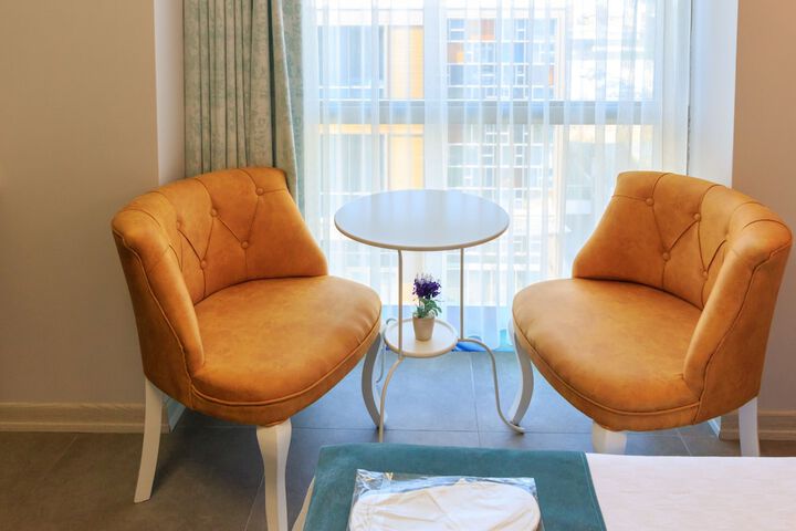 Room 93 of 115