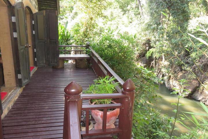 Photo 28