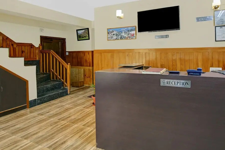 Hotel Interior 2 of 12