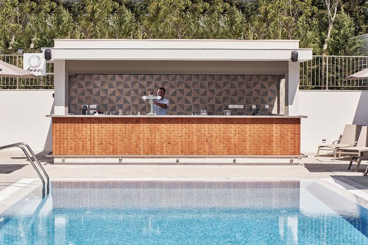 Pool 126 of 135