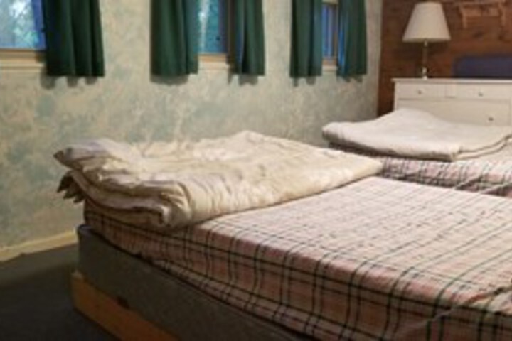 Room 125 of 154