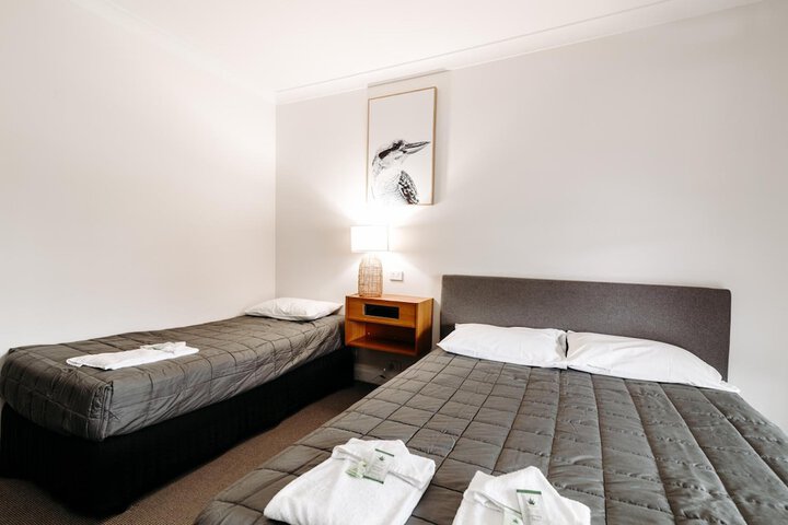 Room 13 of 35