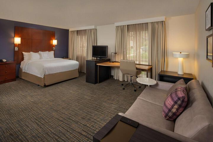 Hearing Accessible Studio Suite King (1 of 14)