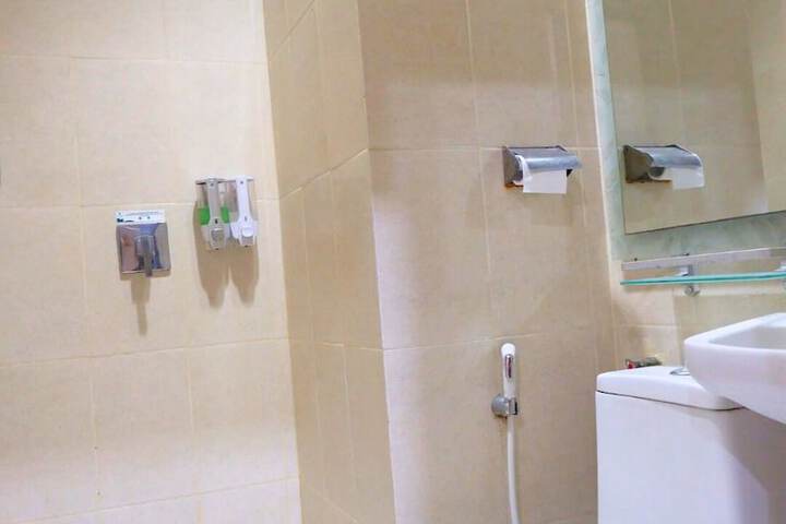 Room 15 of 21