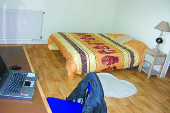 Room 12 of 23