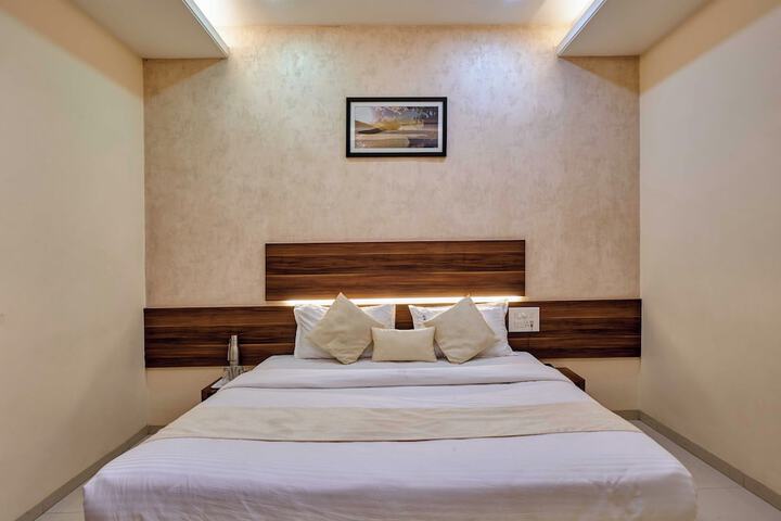Room 26 of 54