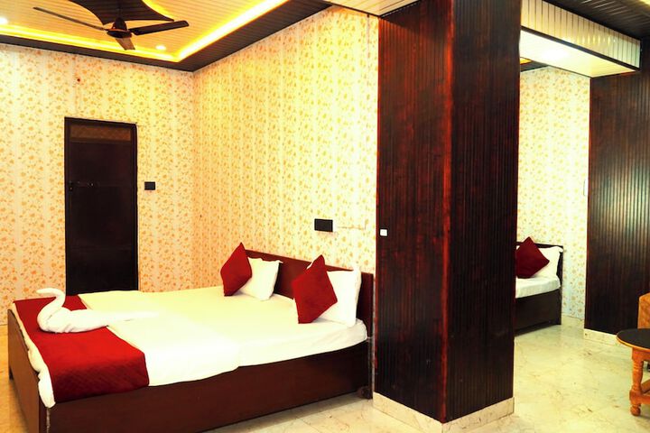 Room 20 of 36